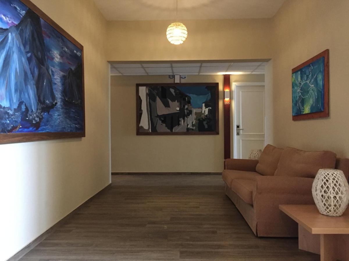 Hotel Ostria Kalamata Luaran gambar